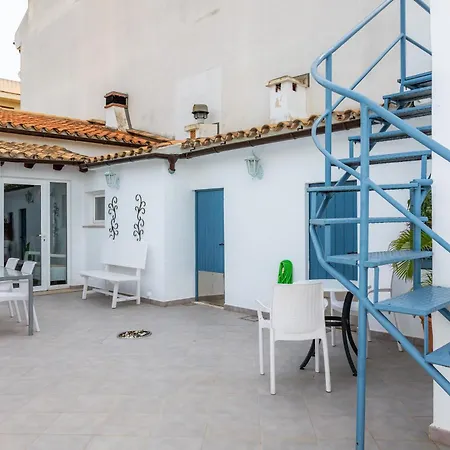 La Casita *
